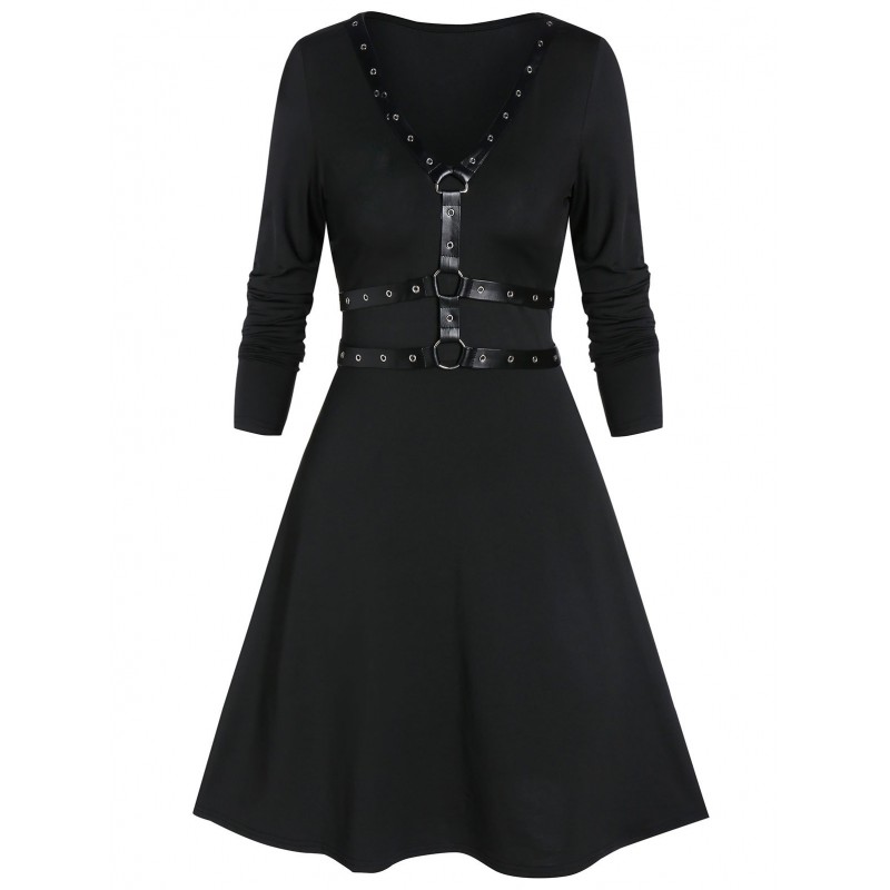 Fit And Flare Long Sleeve Plunge Gothic Dress - Black M